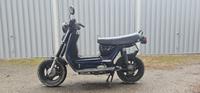 DDR Simson Roller SR50 12V Moped 4 Gang mit DDR Papiere Sachsen - Zschorlau Vorschau