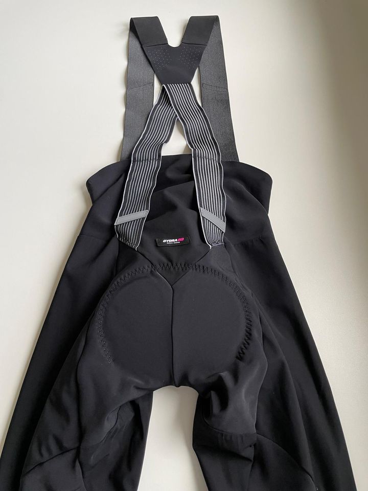 ASSOS DYORA RS WINTER BIB TIGHTS S9 -Damen — Größe M in Wörth am Rhein