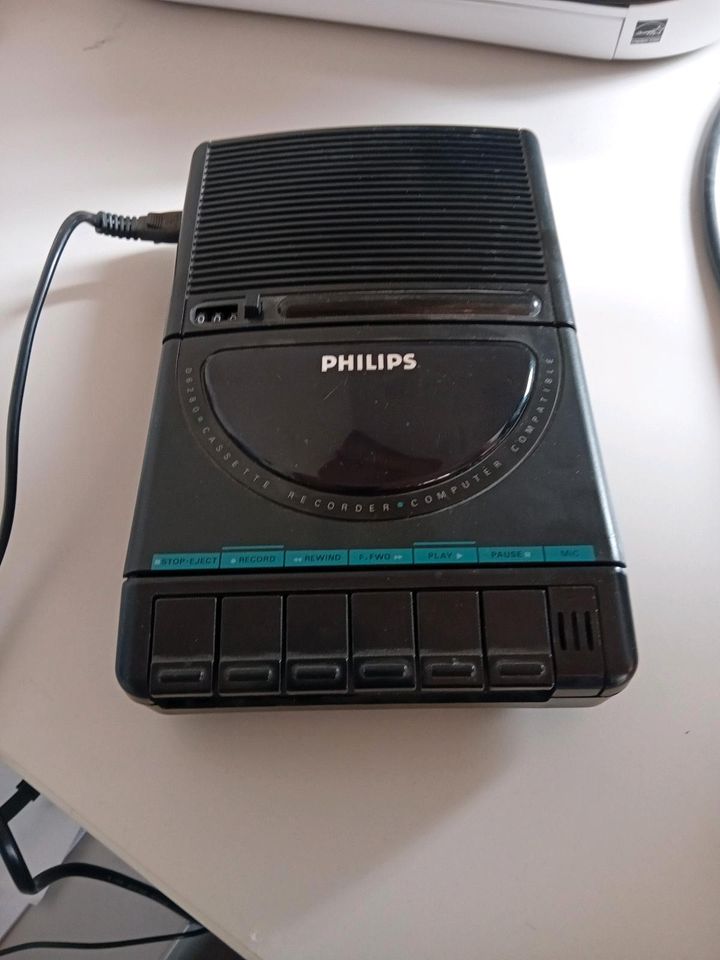 Philips D6280/00 Kassettenrecorder in Ichenhausen