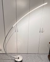 Design (P. Neuhaus) - LED-Stehlampe - weit geschwungen Baden-Württemberg - Rutesheim   Vorschau