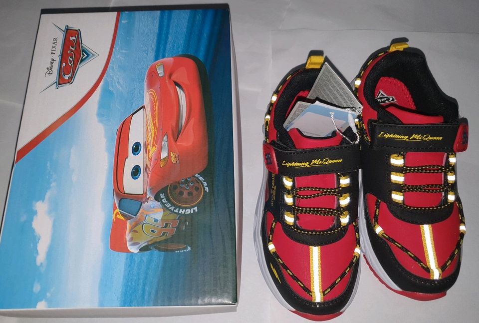 Disney Neue Turnschuhe Uni. in gr.30 , Car Prixi blinkende in Illingen