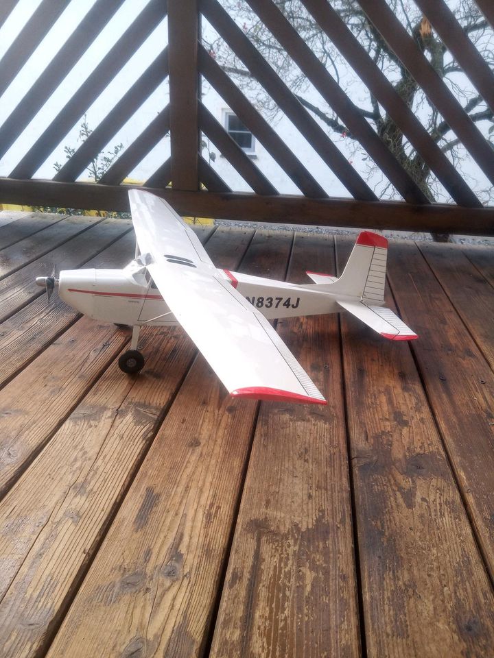 Cessna 180 Modellflugzeug in Murnau am Staffelsee
