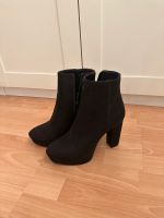 Schwarze Stiefeletten schwarz Plateau NEU Eimsbüttel - Hamburg Eimsbüttel (Stadtteil) Vorschau