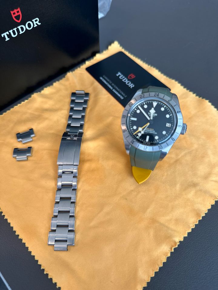 Tudor Black Bay Pro - Full Set+ in Hannover