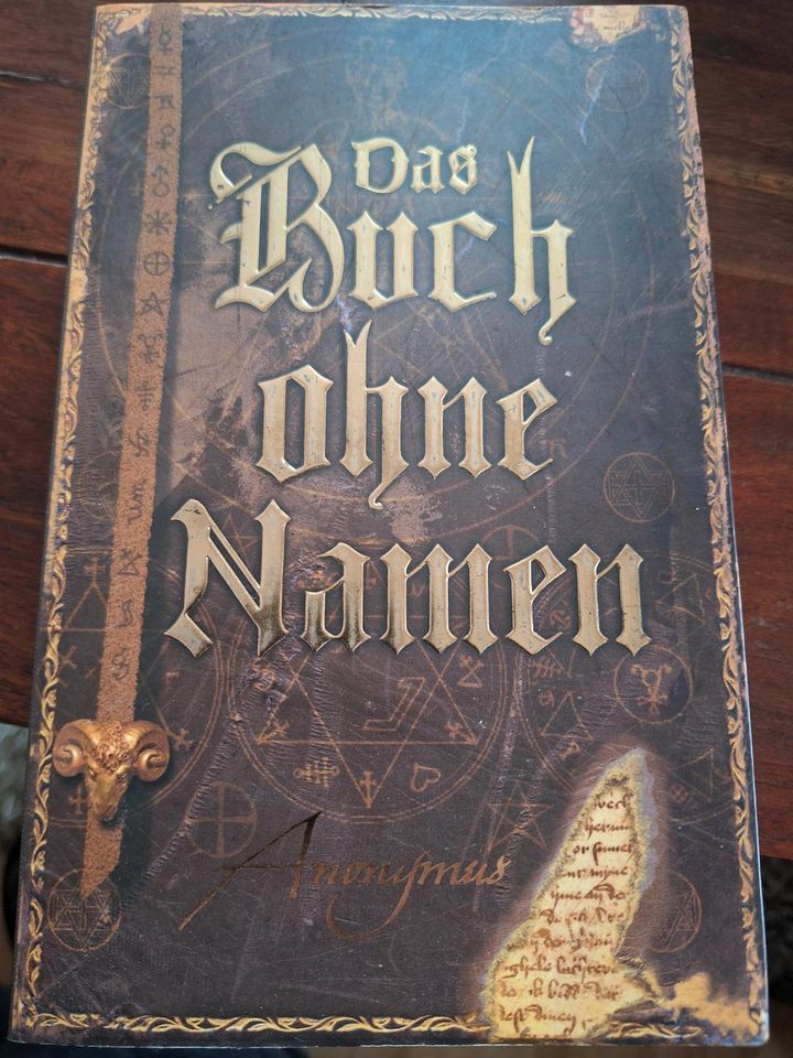 Das Buch ohne Namen in Edermünde