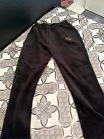 Schwarze Ripphose / Hose mit goldener Stickerei Berlin - Reinickendorf Vorschau