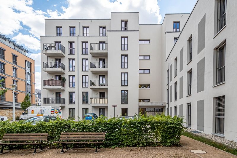 Komfortable Seniorenwohnung mit Balkon, EBK und Fußbodenheizung. in Dresden