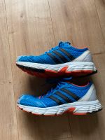 Adidas Laufschuhe Größe 40 2/3 Running Sneaker unisex Jogging Frankfurt am Main - Bornheim Vorschau