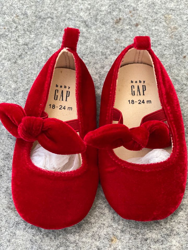 Baby Gap Ballerina Baby Schuhe rot samt in Hannover