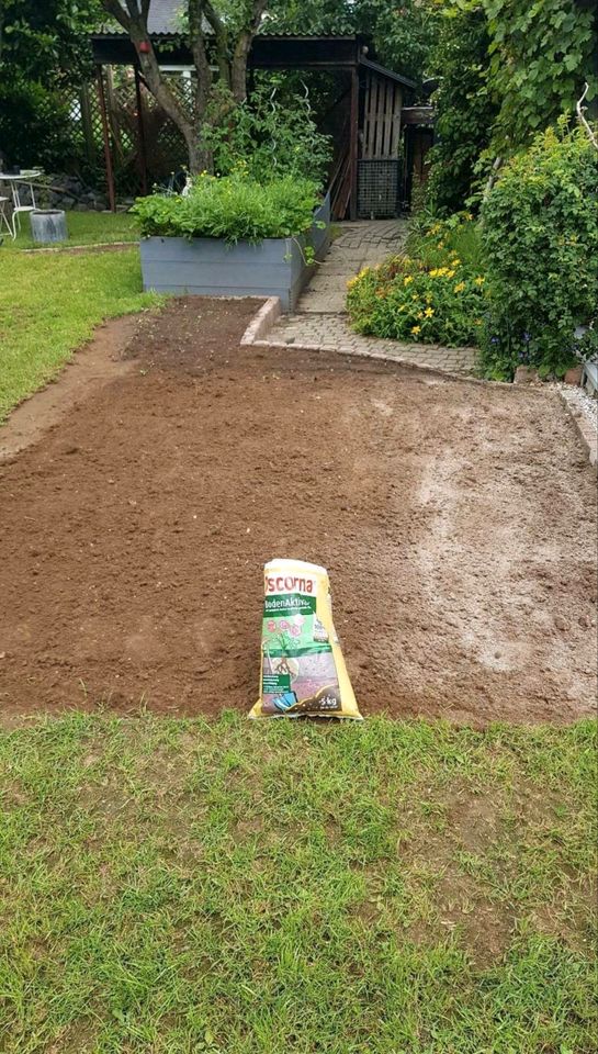 schöner Garten Tobias Veit Gärtner Gartenarbeit schneiden in Goch