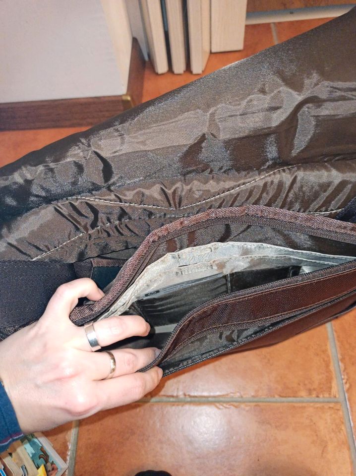 Laptop Tasche Arbeitstasche HP unbenutzt in Valley