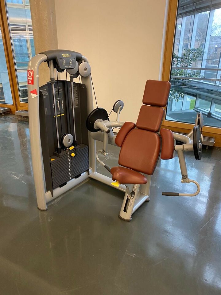 Technogym Selection Line, 30pcs, FULL PARK in Langenfeld