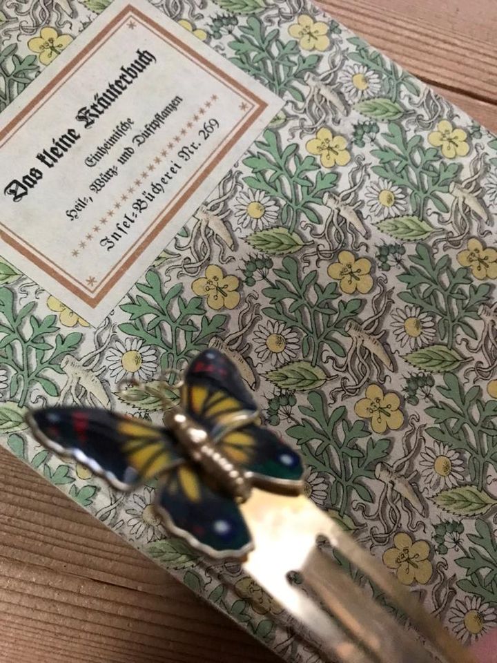 Schmetterling Email Buchzeichen Klammer Antik goldfarb Pin Vintag in Oberhausen (bei Bad Bergzabern)