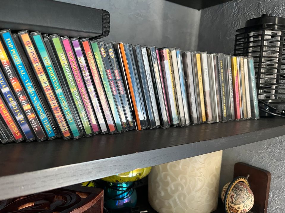 Eine Reihe Sammlung CDS komplett in Neuss