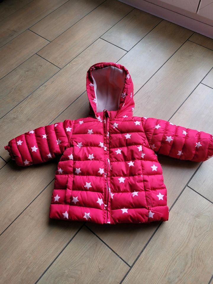 Winteranzug, Overall, Winterjacke Größe 62 in Neukieritzsch