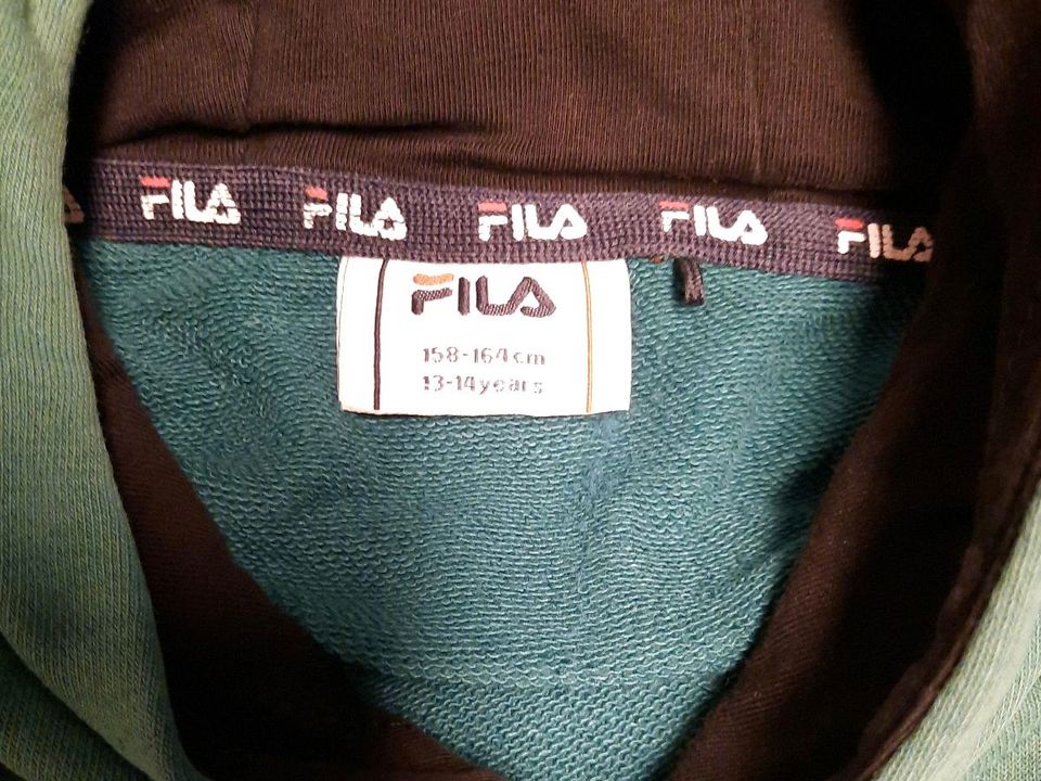 Hoodie, Kapuzenpullover Fila 158-164, O'Neil 164, 1Hose C&A 164 in Winterspelt