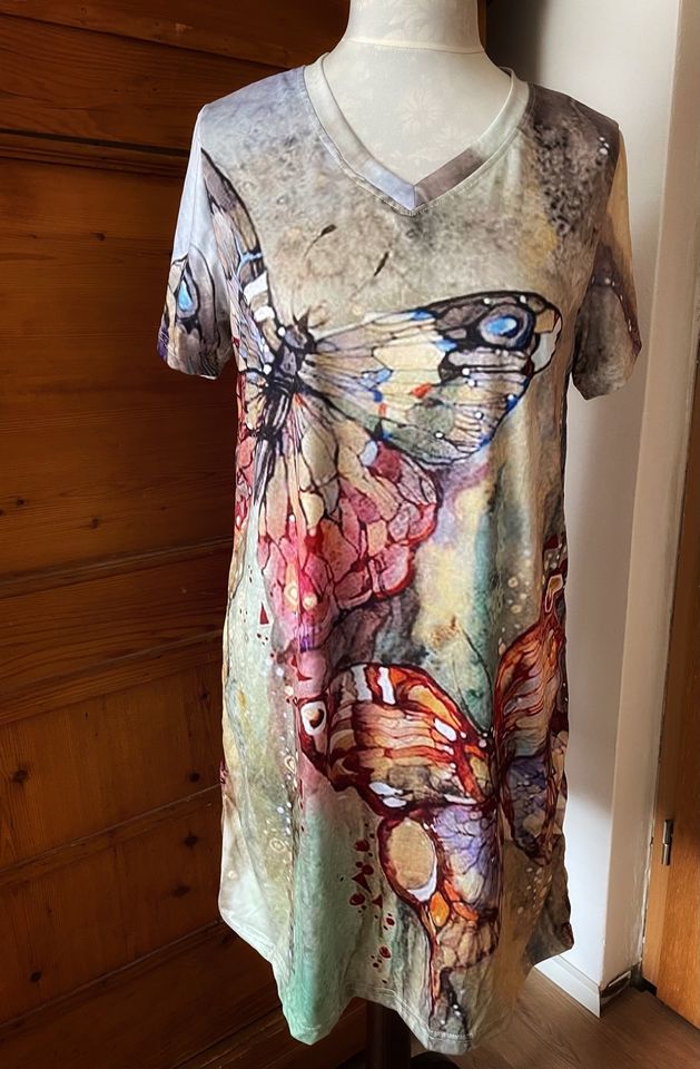 Kleid Sommerkleid Schmetterling Gr. L T- Shirtkleid in München