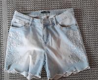My Own Danen Jeans Shorts bestickt Volants Gr. 40  Neu Hessen - Waldbrunn Vorschau