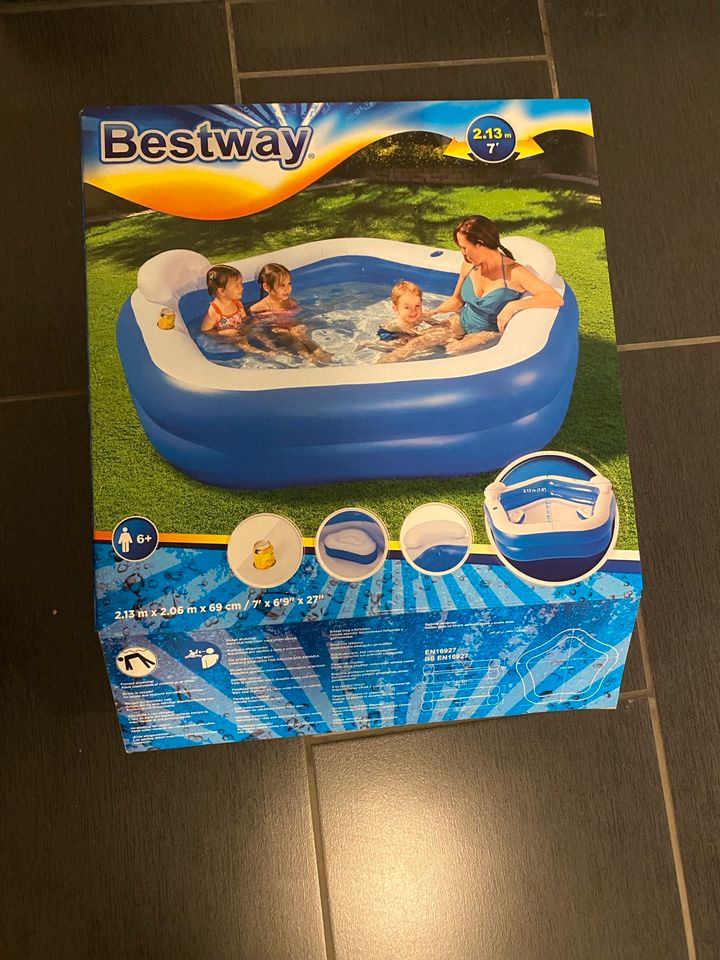 Bestway Pool in Wittlich