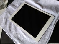 Apple iPad Air A1475 - GESPERRT - Tablet mit WLAN + Cellular 16GB Baden-Württemberg - Korntal-Münchingen Vorschau