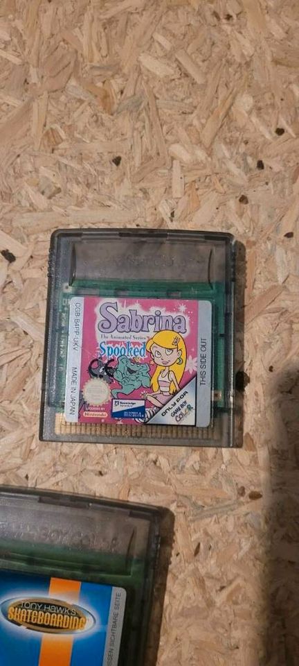 GameBoy - verschiedene Spiele (Sabrina, Tony Hawk's Skateb.), je: in Villingen-Schwenningen