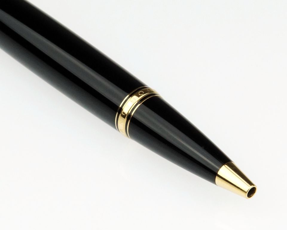 Montblanc Boheme Je t'aime Rouge Kugelschreiber Nr. 25471 in Pfarrkirchen