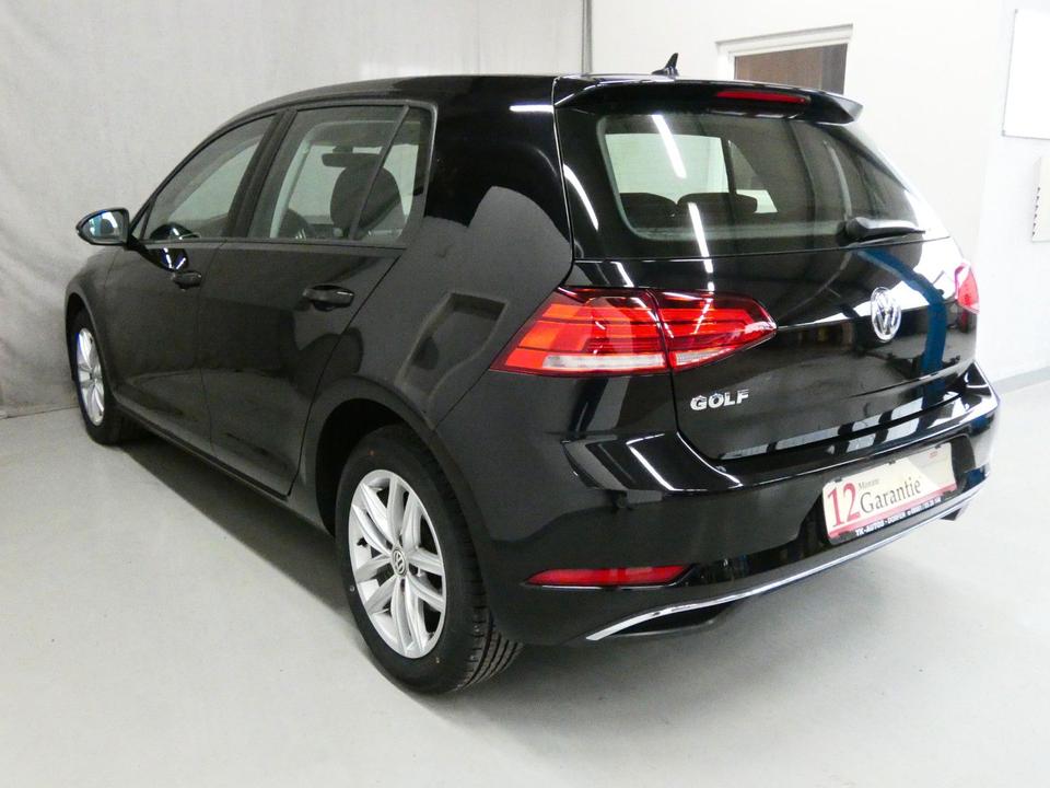 Volkswagen Golf VII 2.0 TDI Comfort.,Klima,Navi,LED,S-Heft in Dorfen