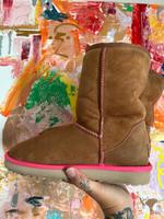 Ugg Boots Neon Pink/Braun Niedersachsen - Wardenburg Vorschau