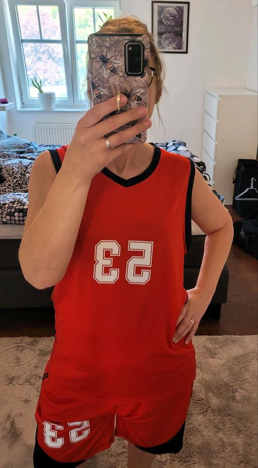 Basketballtrikot "Daniela", als Gag oder Kostüm, Größe M/L in Rheine