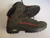 Herren Wander Schuhe Boots LOWA TYRO GTX Gr 42,5 grau Leder Nordrhein-Westfalen - Erkrath Vorschau