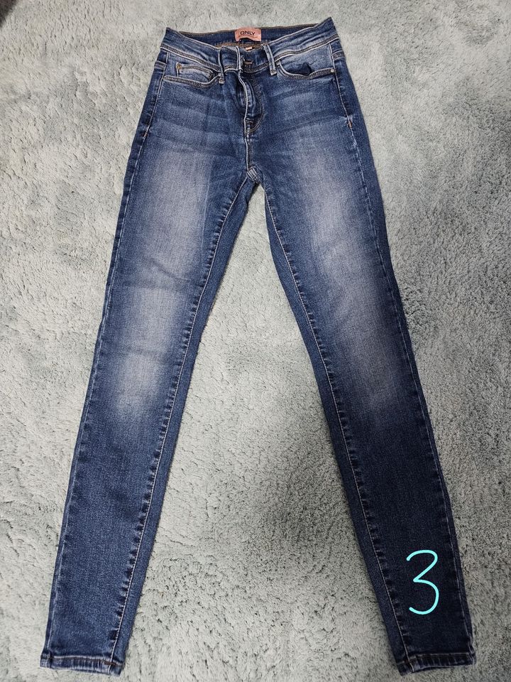 9 Jeanshosen von only in Erfurt