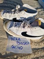 NIKE Blazer Gr. 40 Top Nordrhein-Westfalen - Eitorf Vorschau