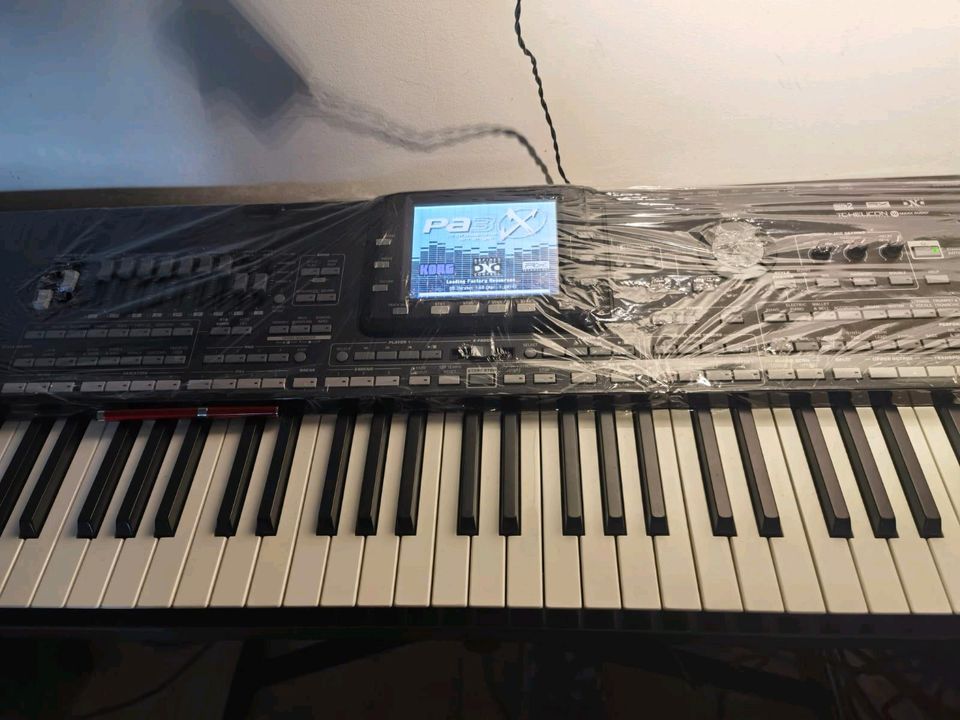 Korg pa 3x RAM 256 MB 76 Tasten Verkauf /Tausch in Duisburg