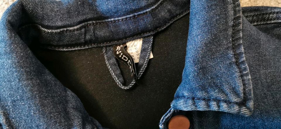 H&M Devided Jeansjacke (40) 34 36  dunkelblau in Limburg