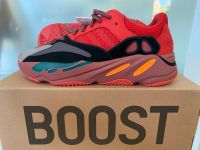 Adidas Yeezy Boost 700 • HIRERD • EU 45 1/3 Mecklenburg-Vorpommern - Neuburg (Nordwestmecklenburg) Vorschau