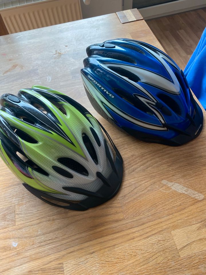 2 Fahrrad Helme gegen 2 Tüten Haribo in Leipzig