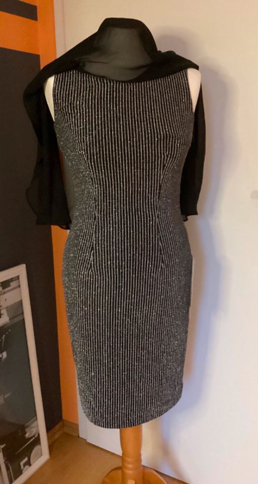 Glitzer-Kleid von Swing Größe XS (34) NEU in Jork