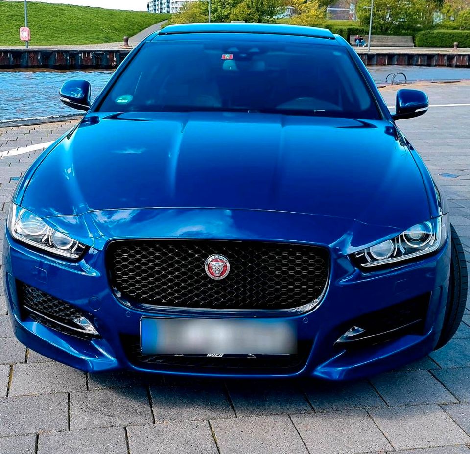 Jaguar XE in der R-Sport in Bremerhaven