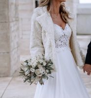 Jacke Fellimitat creme Hochzeit Braut Hochzeitsjacke  Gr. 36 Baden-Württemberg - Freiburg im Breisgau Vorschau