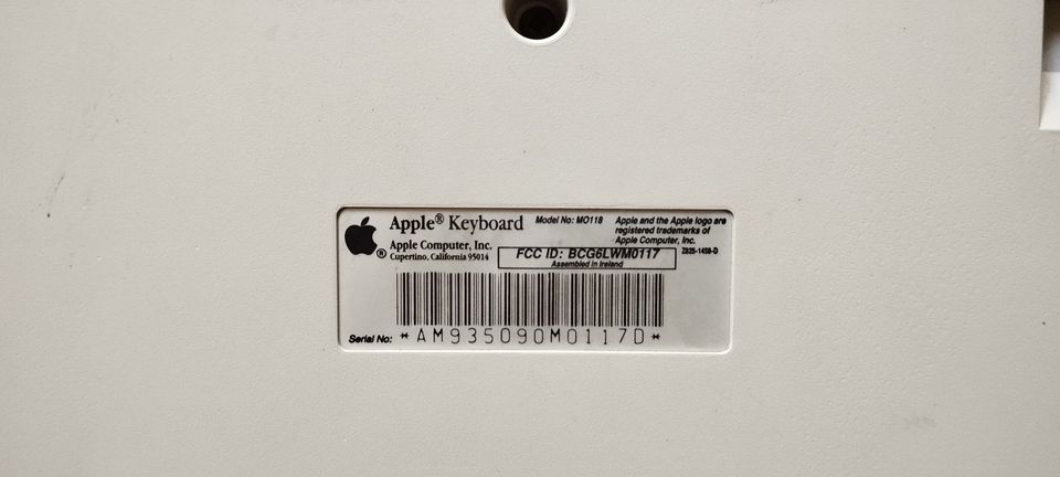Apple Macintosh SE Tastatur und Maus in Bremen