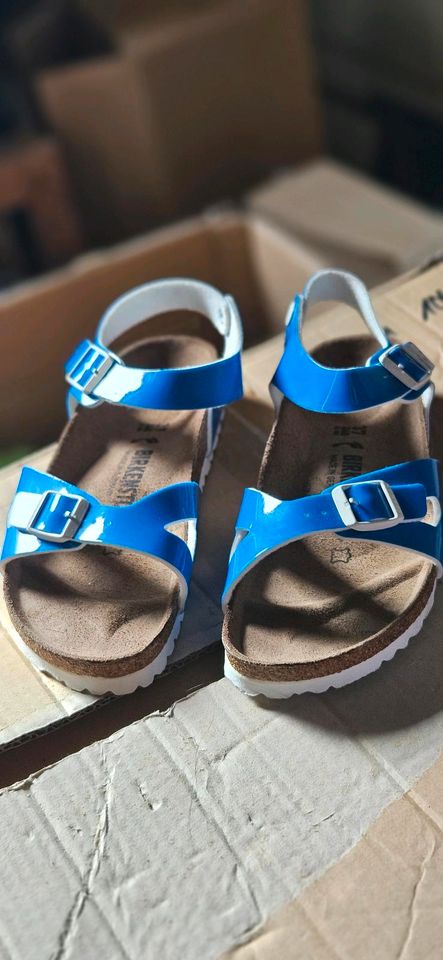 Neue Birkenstock Schuhe in Wernigerode