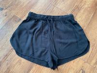 Hose kurz Shorts Hotpants gr.36 Nordrhein-Westfalen - Geseke Vorschau