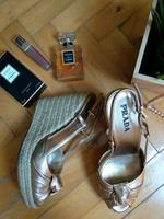 PRADA Sandalen Echtleder Esichspadrille. Wie neu Hessen - Maintal Vorschau