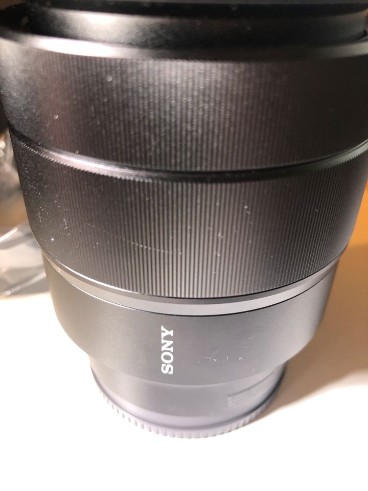 Sony 16-35mm 1:4.0 AF FE ZA SEL1635Z in Stockach