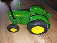 Vintage John Deere 1953 Modell D " Tractor Niedersachsen - Marienhafe Vorschau