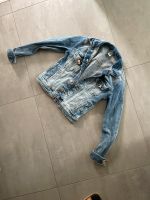 Jeansjacke Gr.34 Topzustand H&M Bayern - Neuhof an der Zenn Vorschau