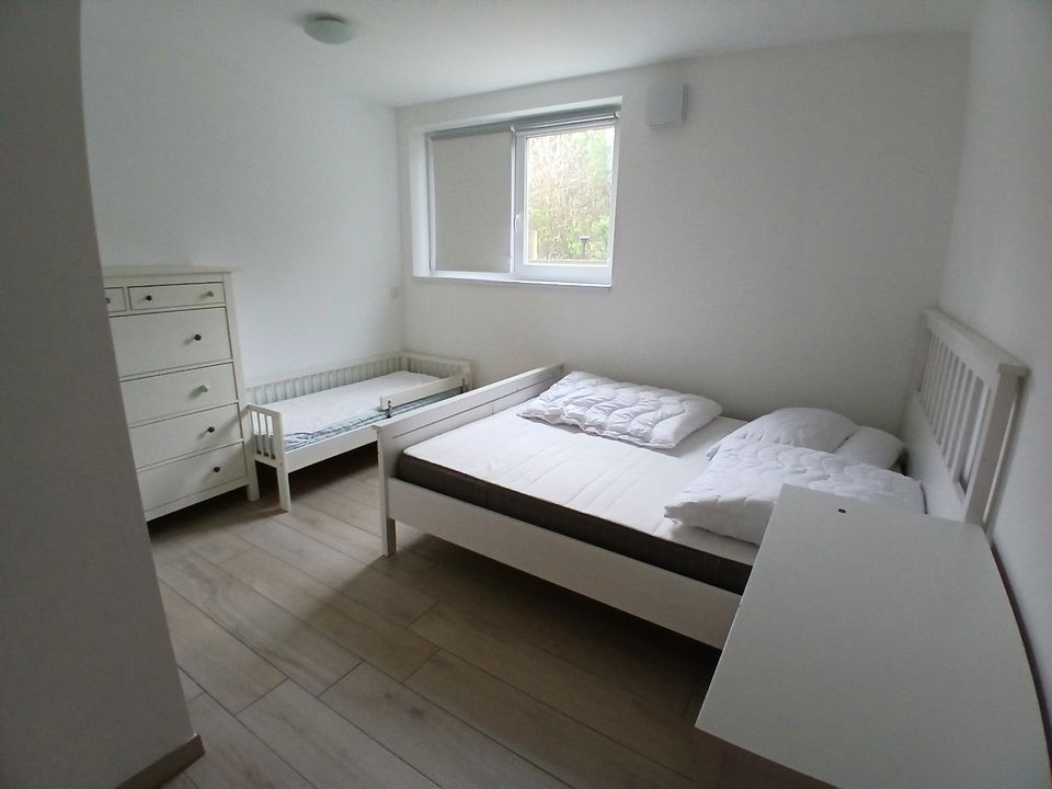 2 Zimmer, auch einzeln, in WG, frei ab sofort bis 30.06.2024 in Hamburg