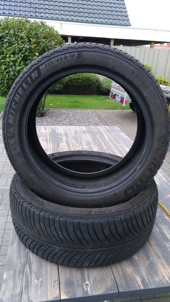 Winterreifen Michelin Pilot Alpine 225/45 R18 95V in Otterndorf