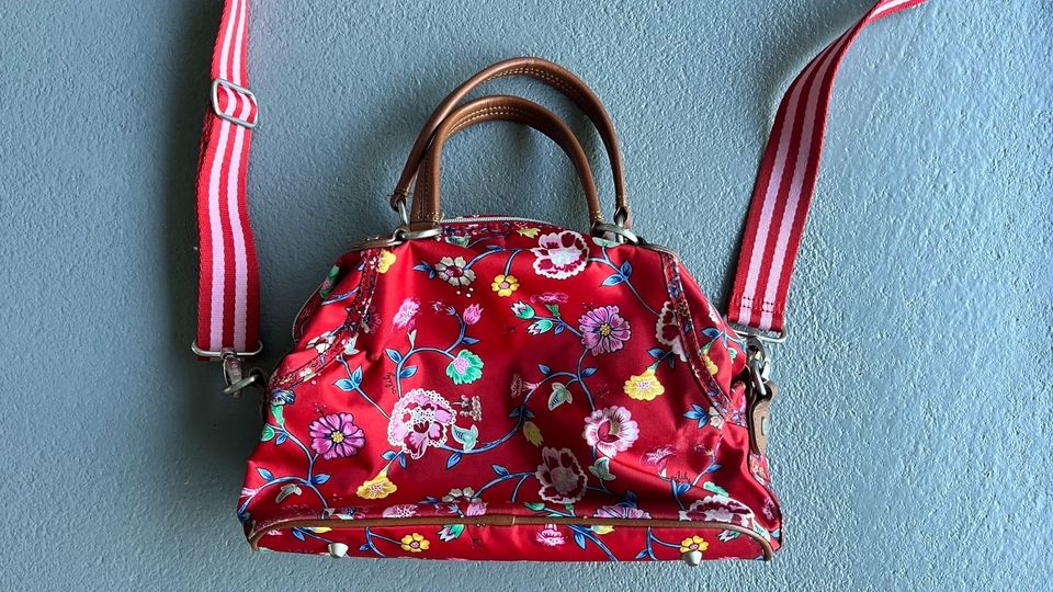 Oilily Handtasche mit Blumenmuster - Umhängetasche in Centrum