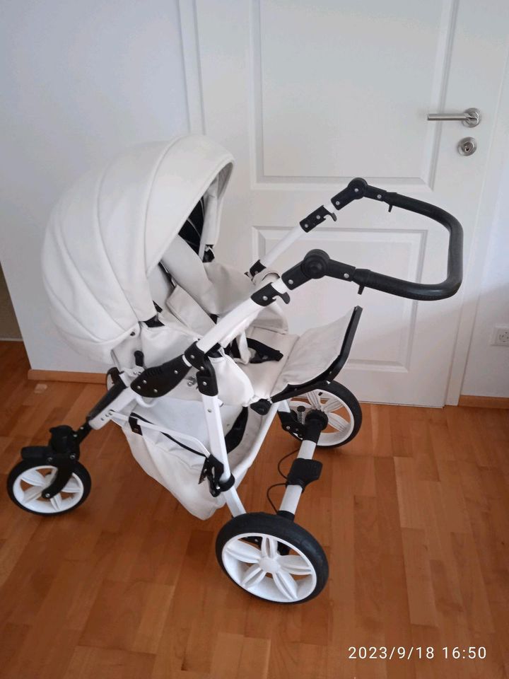 Kinderwagen und Buggy weiß in Neumarkt i.d.OPf.